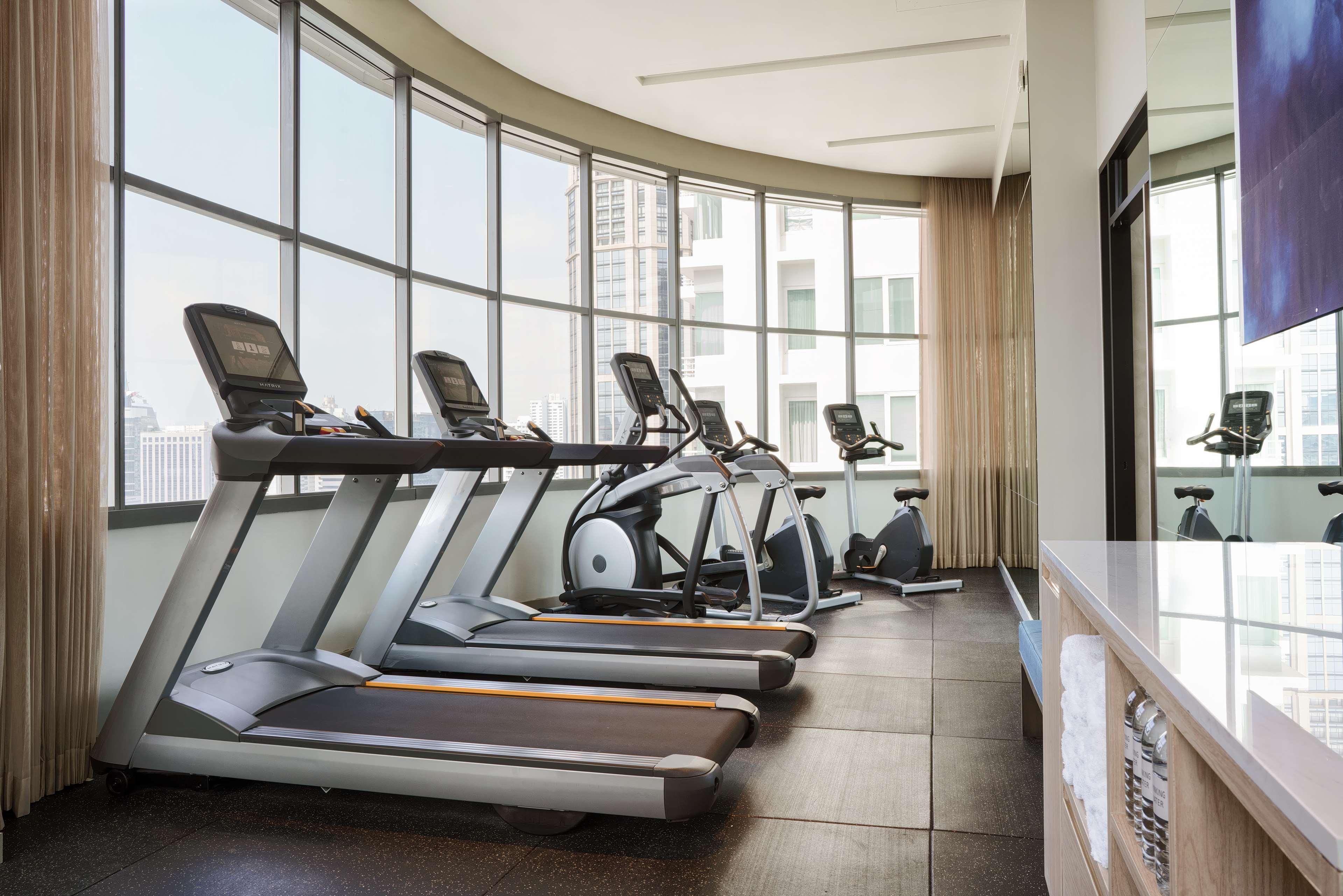 Hyatt Place Sukhumvit 24 מלון בנגקוק