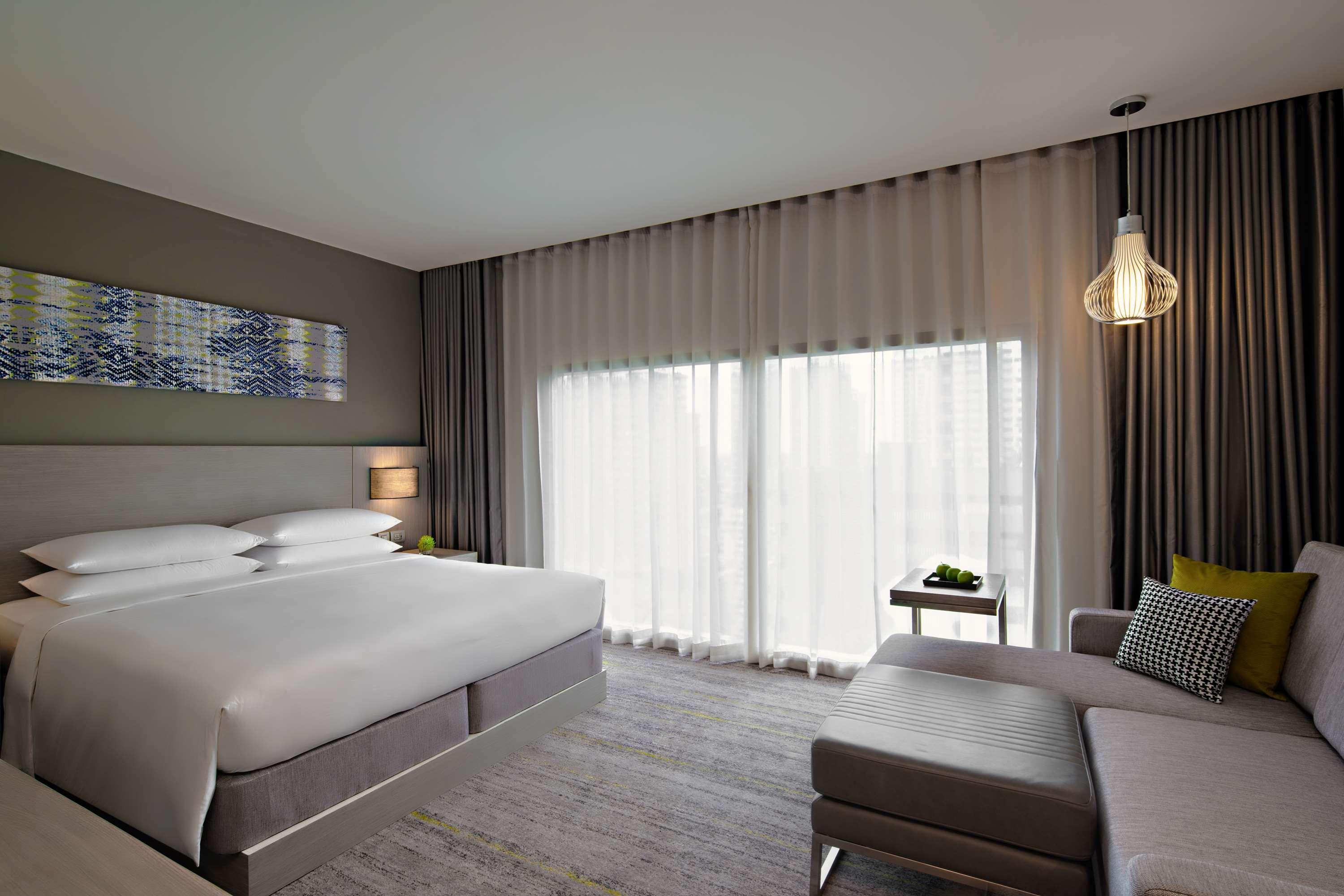 Hyatt Place Sukhumvit 24 מלון בנגקוק