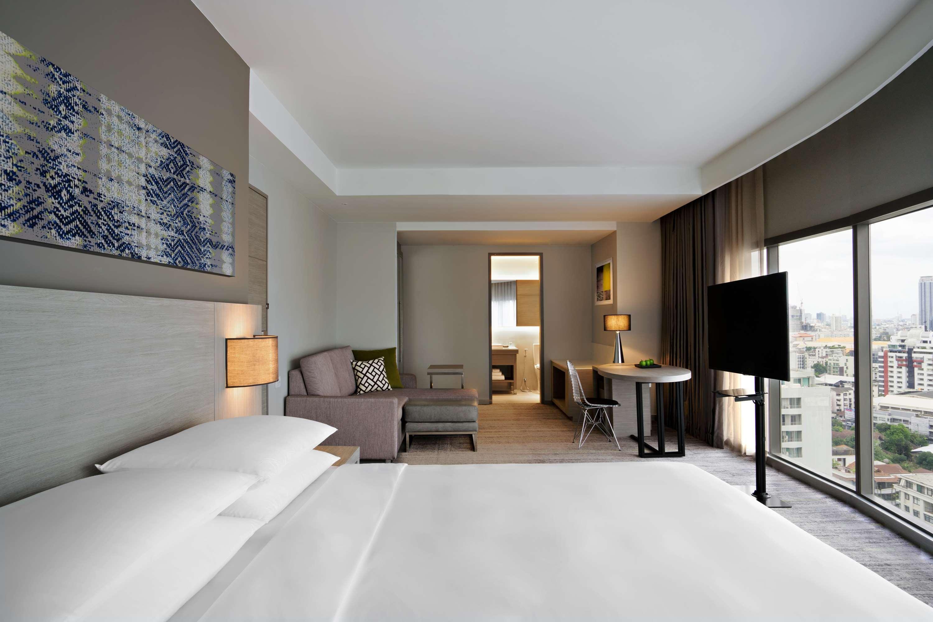 מלון Hyatt Place Sukhumvit 24 4*