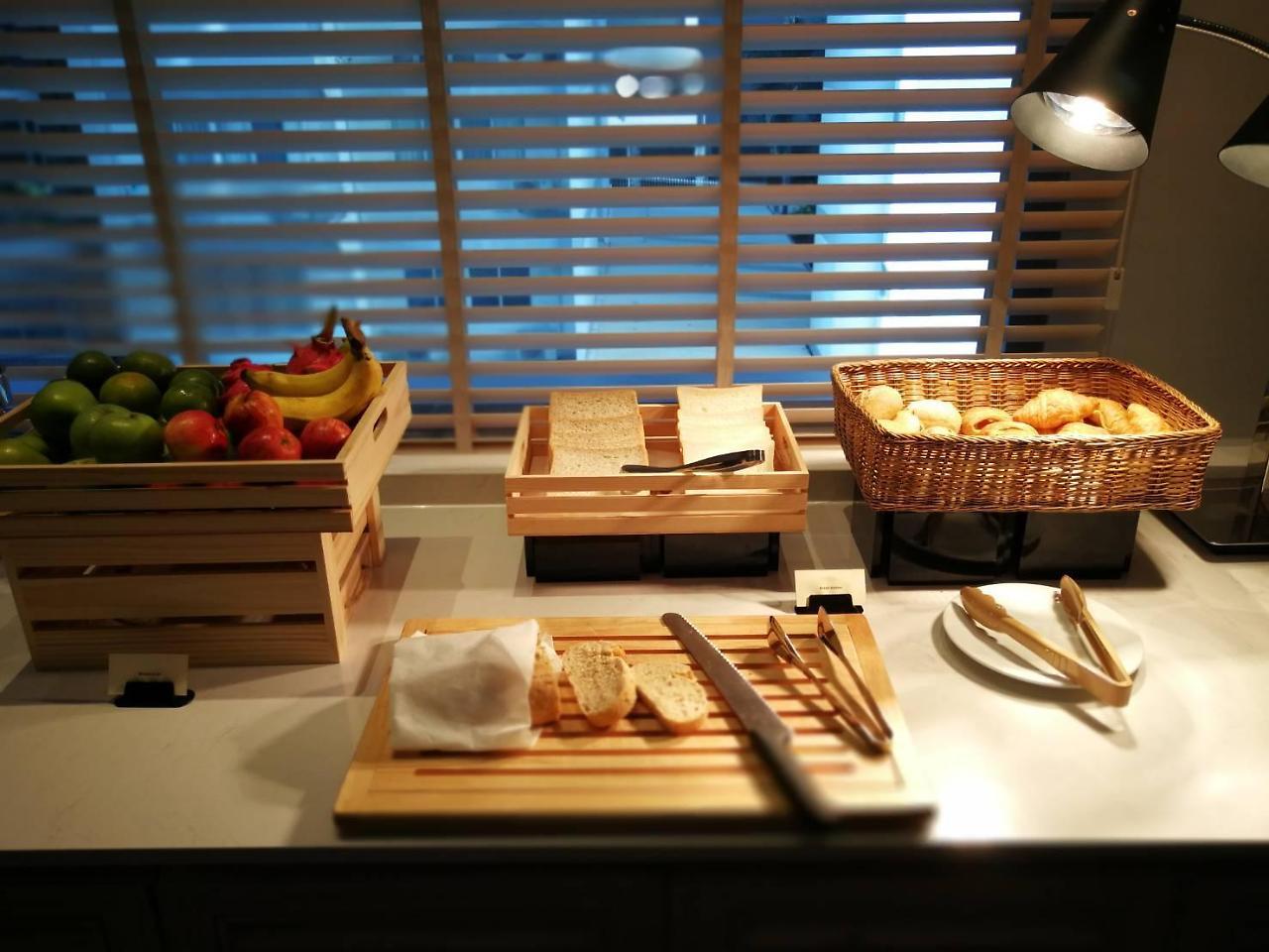 מלון Hyatt Place Sukhumvit 24