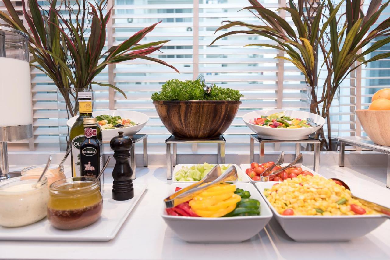 מלון Hyatt Place Sukhumvit 24