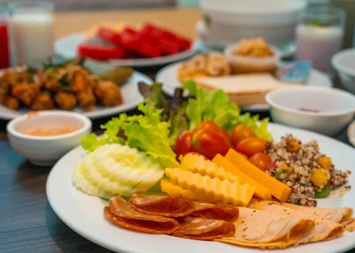 Hyatt Place Bangkok Sukhumvit 24
