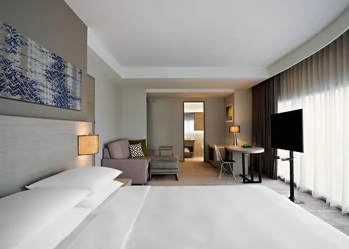 Hyatt Place Bangkok Sukhumvit 24