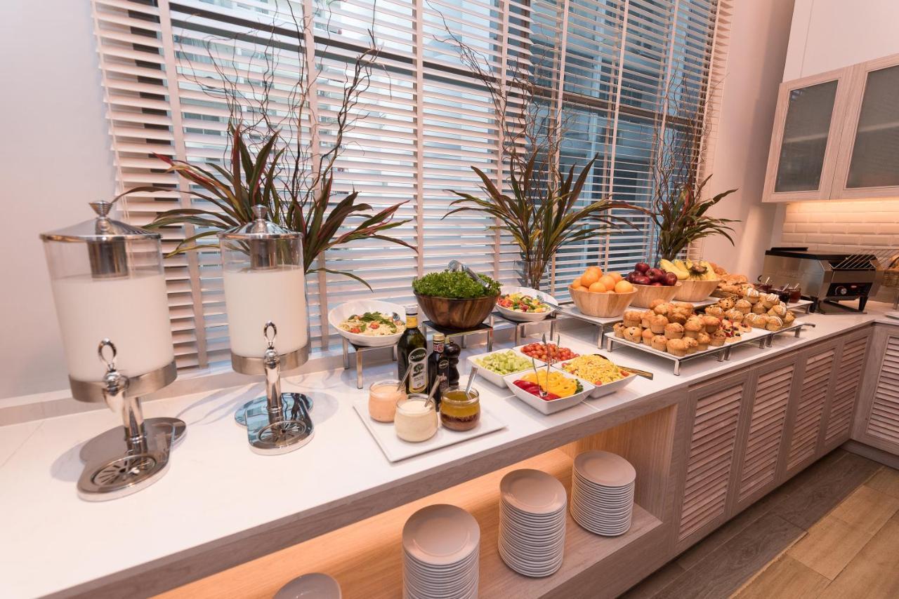 Hyatt Place Sukhumvit 24 4* Бангкок