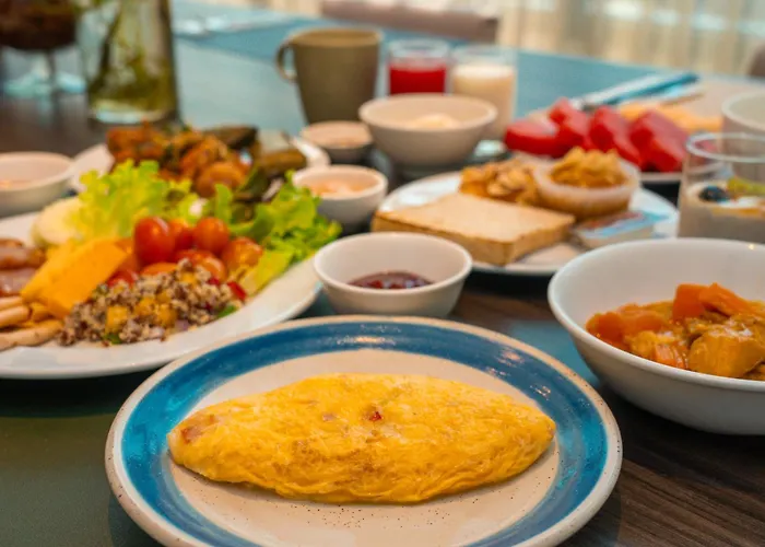 Hyatt Place Bangkok Sukhumvit 24